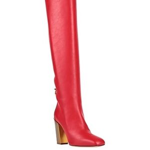 Salvatore Ferragamo sexy/classy executive Boss lady boots